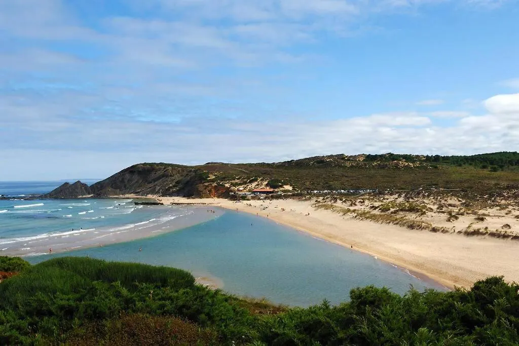 Vale Do Guizo: Casa Poente On The Contryside, Close By The Sea. Aljezur Holiday home